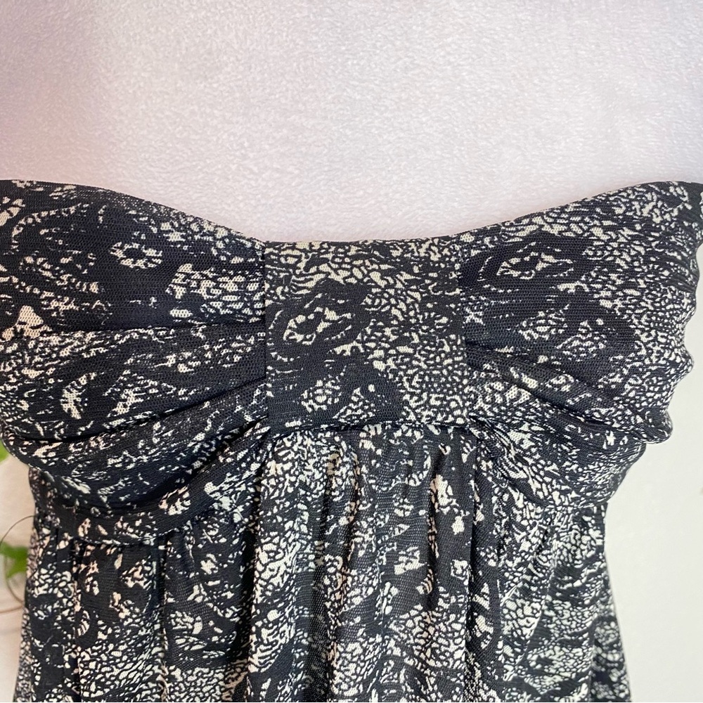 Express Women Black and White Strapless Strapless Top, Lightweight Sheer Top SzS - Picture 2 of 7